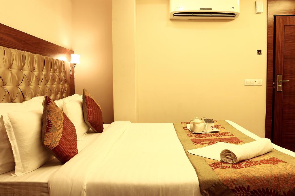 Oyo 1522 Npg Hotel Kalkuta Zewnętrze zdjęcie